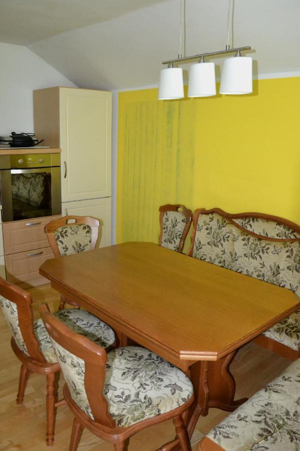 Apartma Ob Potoku Luče المظهر الخارجي الصورة