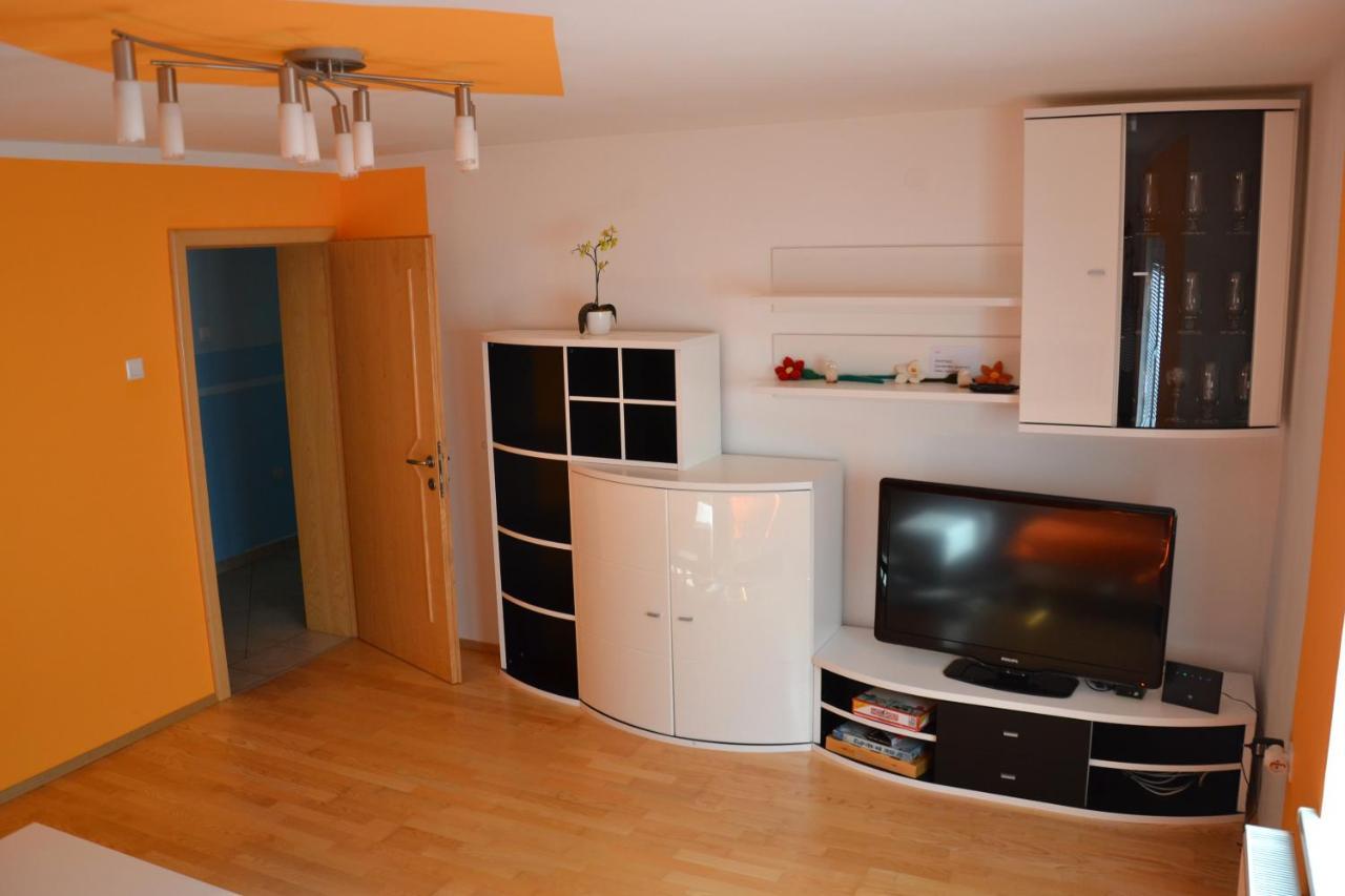 Apartma Ob Potoku Luče المظهر الخارجي الصورة